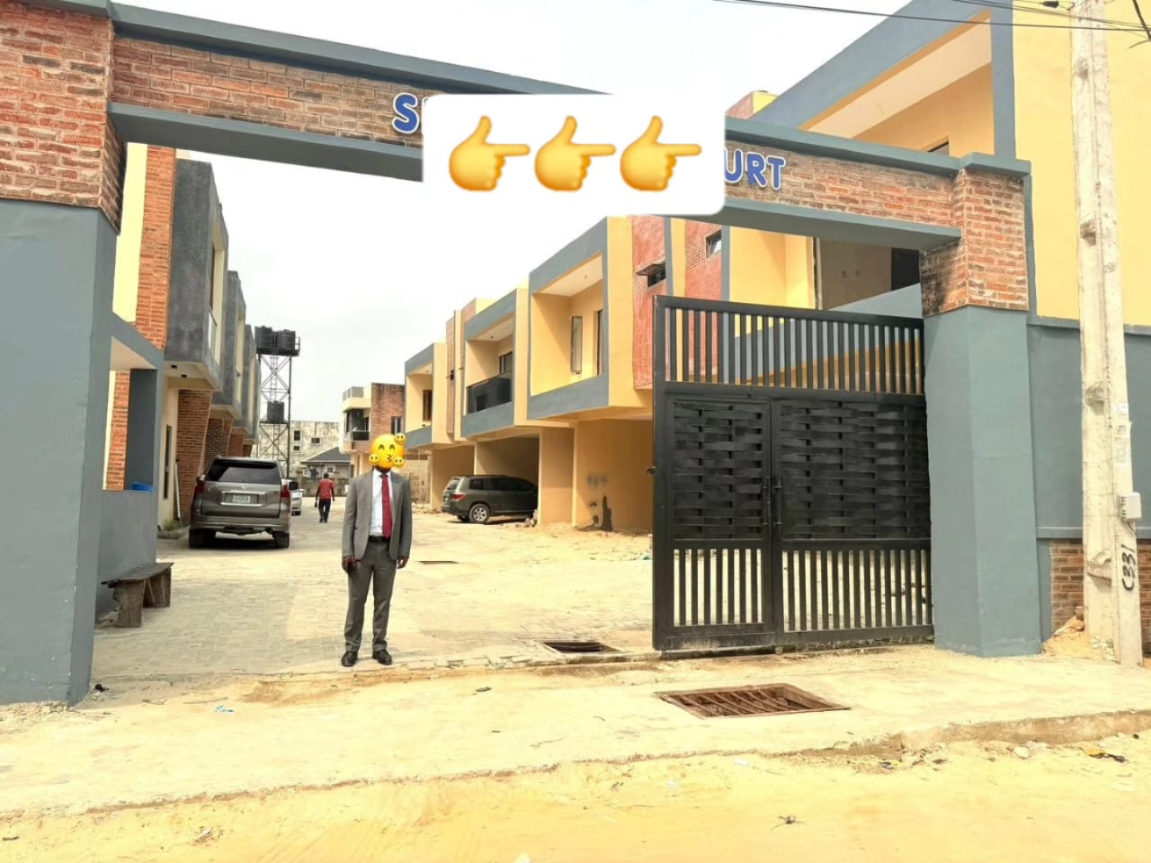SEMI DETACHED DUPLEX